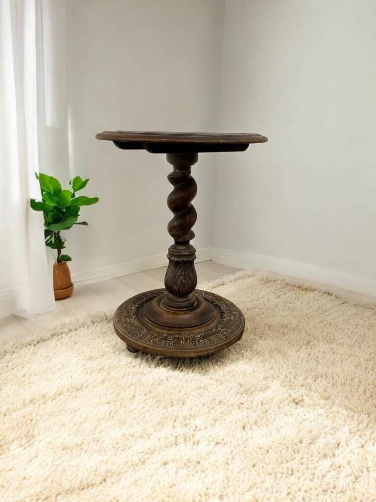 Vintage wooden side table / plant table / table base