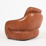 Sculptural Italian design leather lounge chair from 1960’s