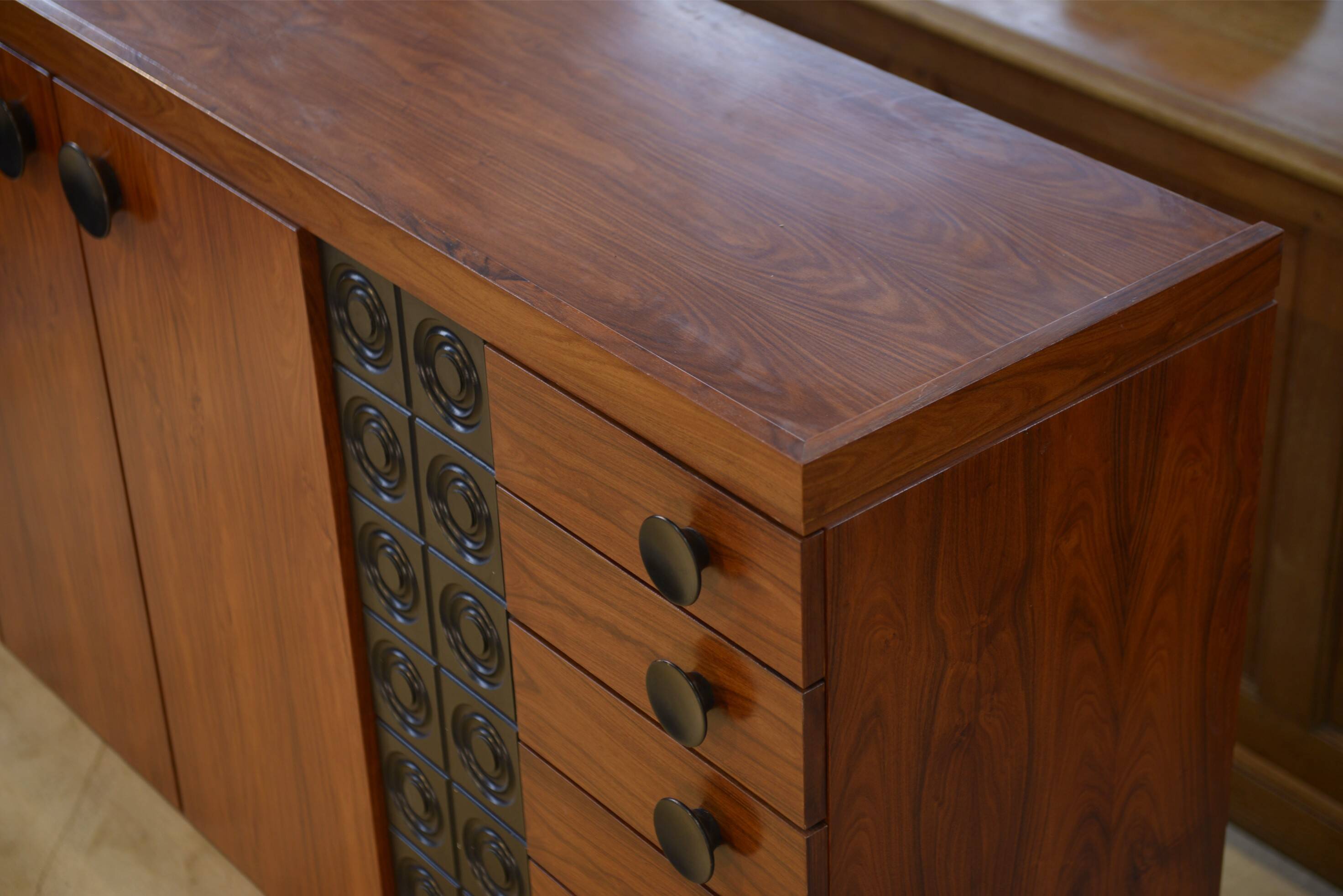 Buffet brutaliste De Coene 1970’s