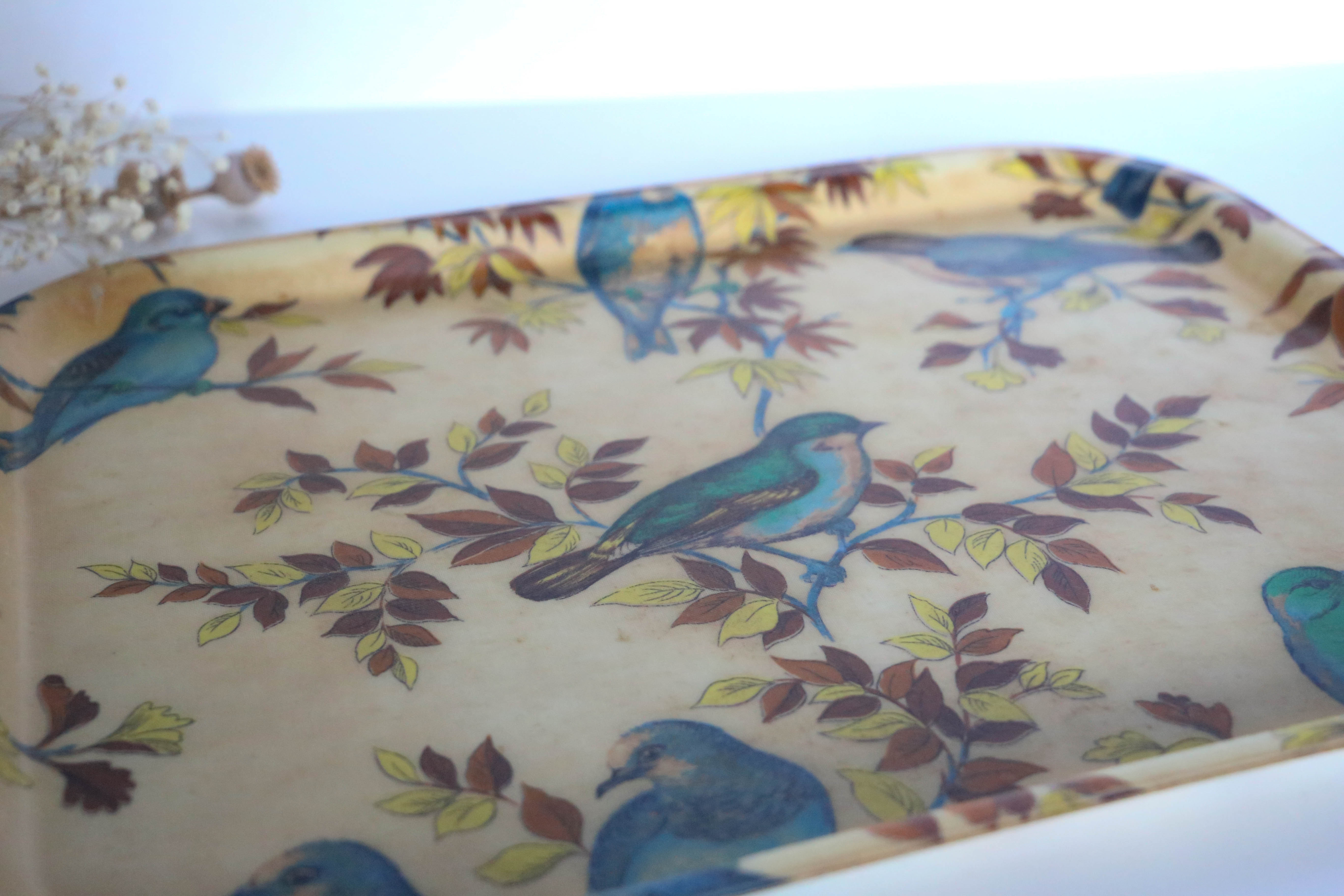 Fiber service tray, bird decorations, vintage