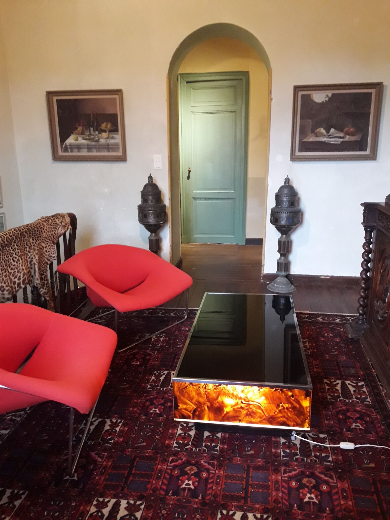 Large light low table 70s