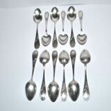 Lot of 12 silver-plated dessert spoons apollo rocaille model.