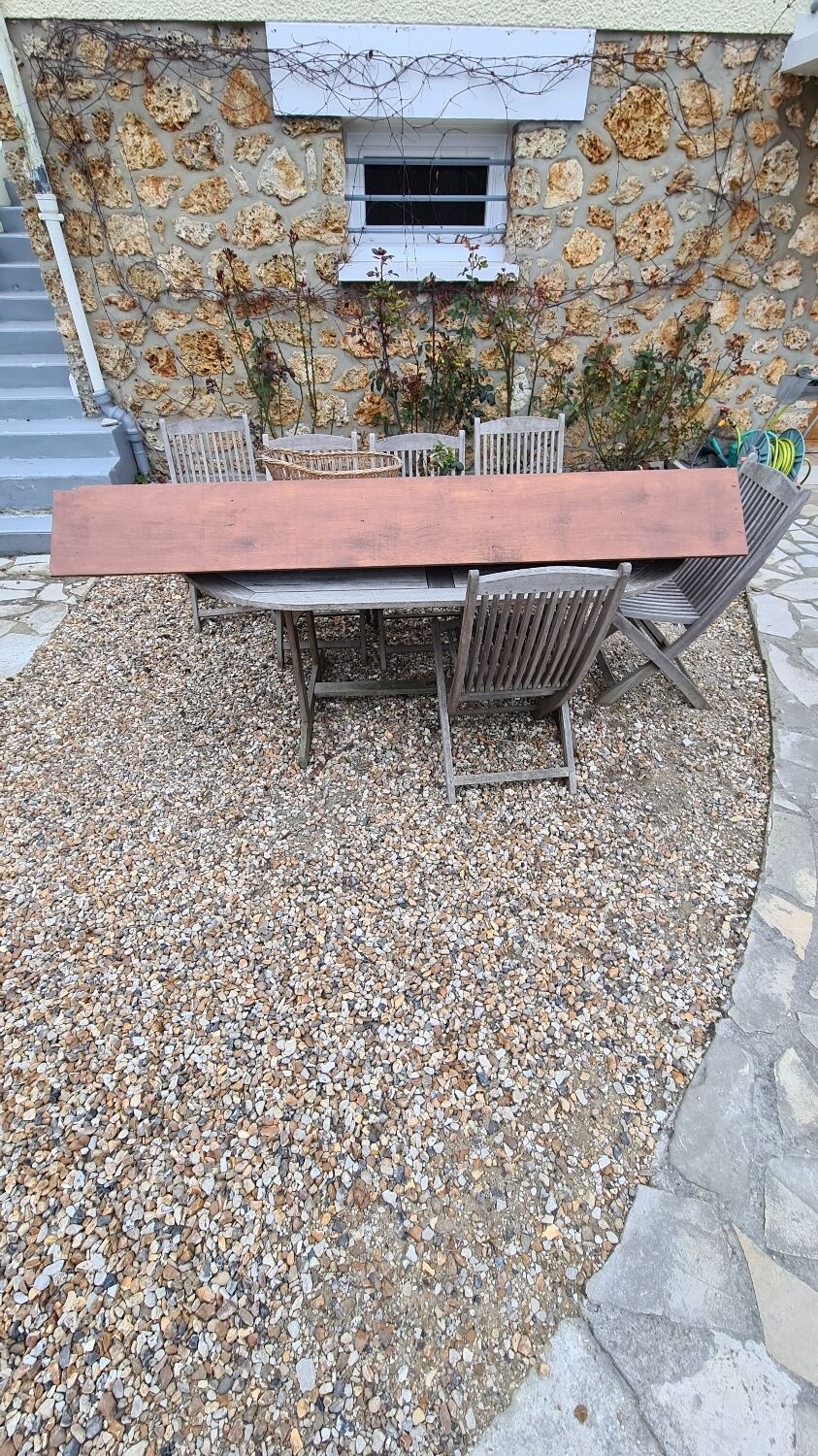 Bookcase vintage wall shelf