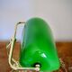 Lampe de notaire opaline verte vintage