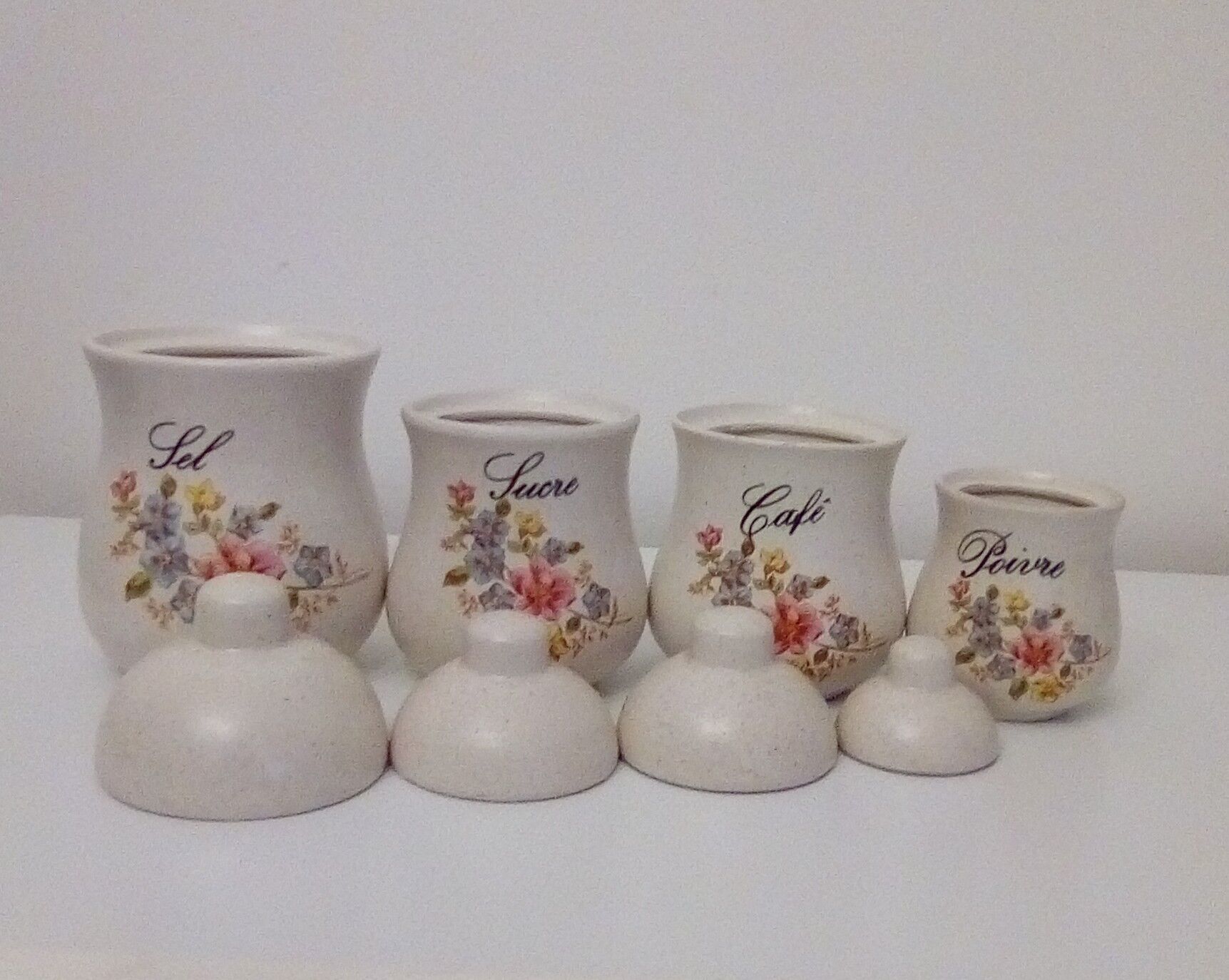 Series of 4 kitchen pots - floral motif