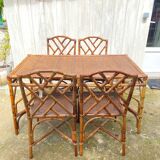 Ensemble table et chaises en rotin