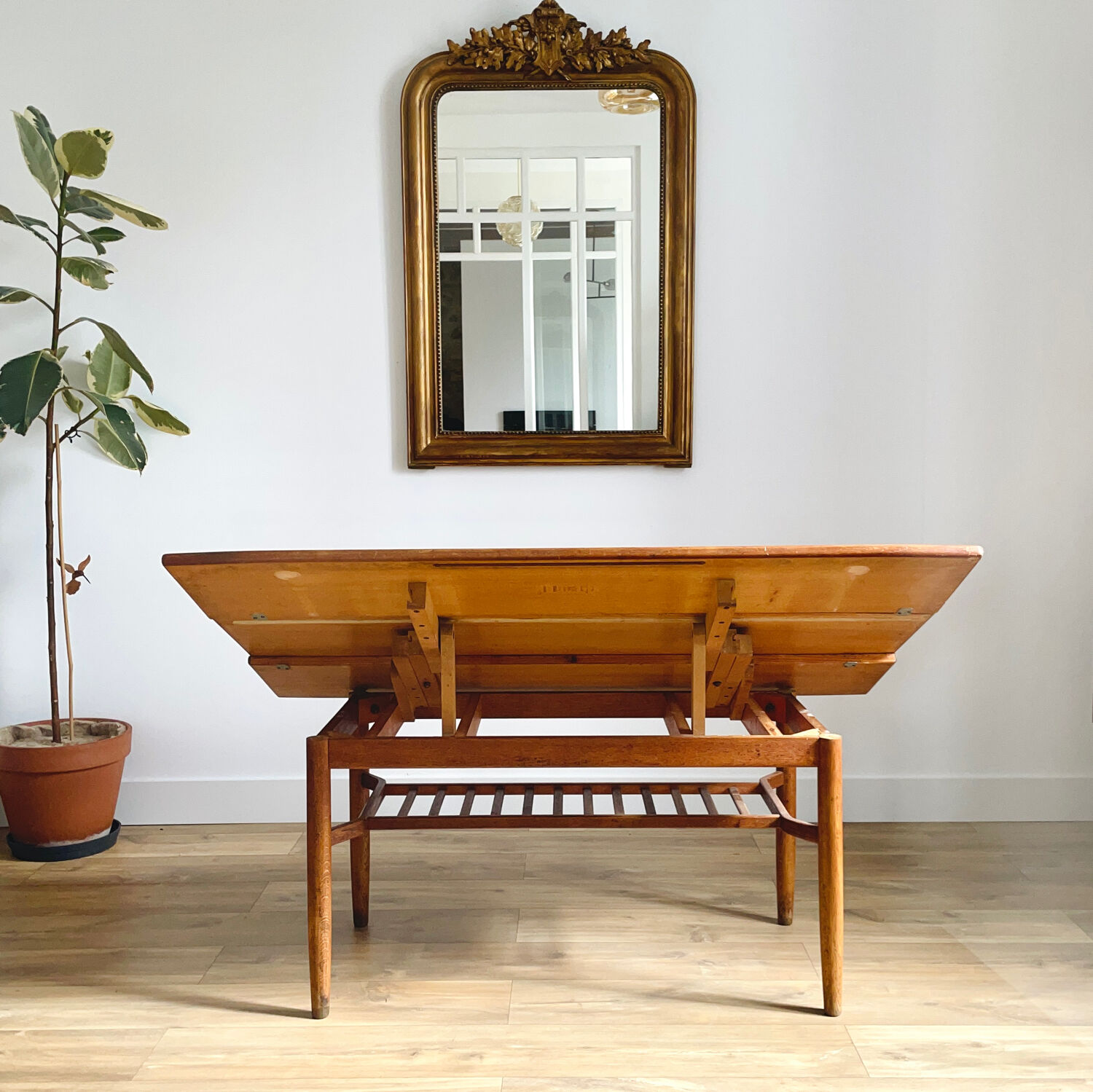 Extendable table by Folke Ohlsson