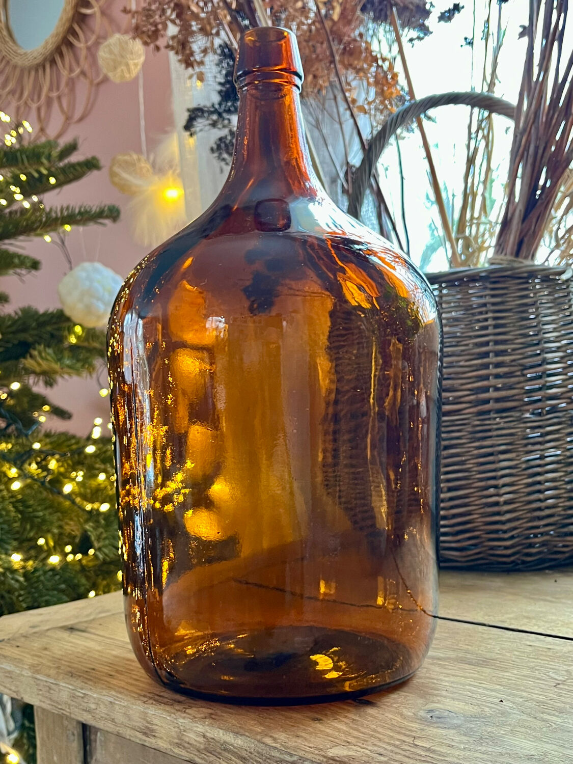 Give me amber Jeanne.