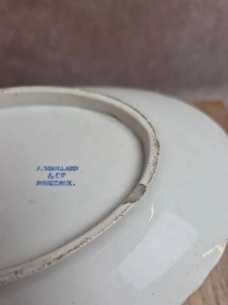 Antique sauce boat Jules Vieillard & Cie Bordeaux – Garland model - Fine earthenware 19th century