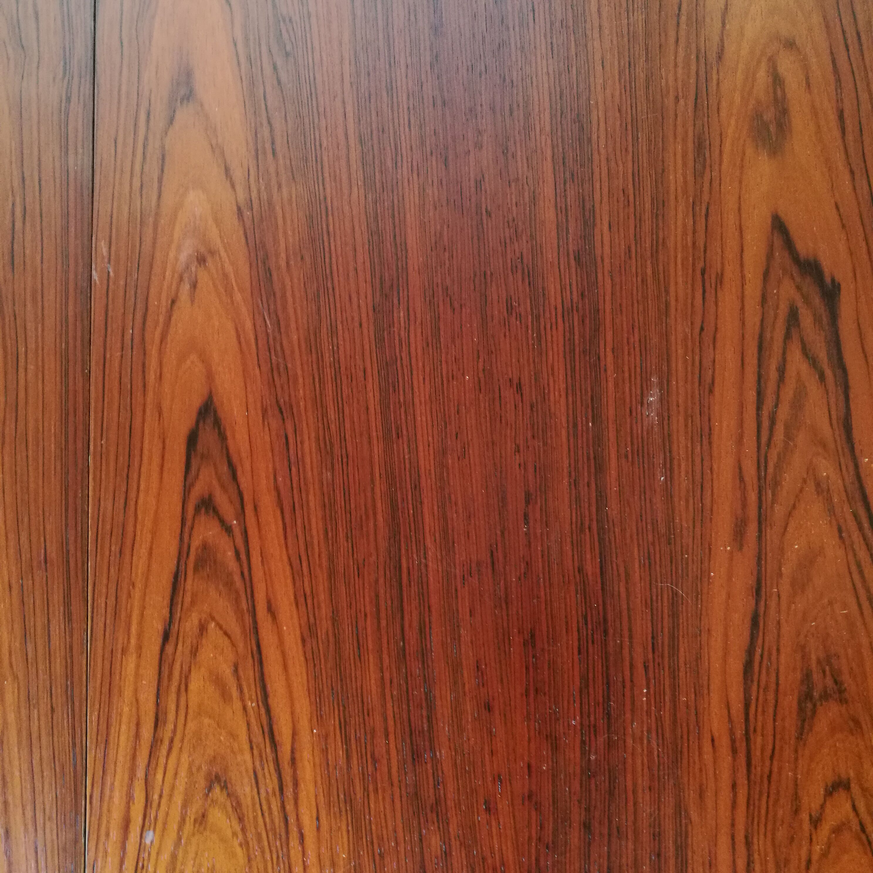 Round table, rosewood extendable, butterfly extension