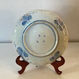 Imari porcelain plate, Japan, 19th century, hand-decorated