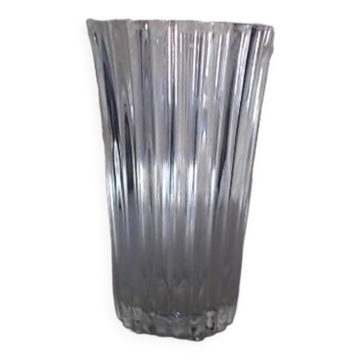 Transparent glass vase
