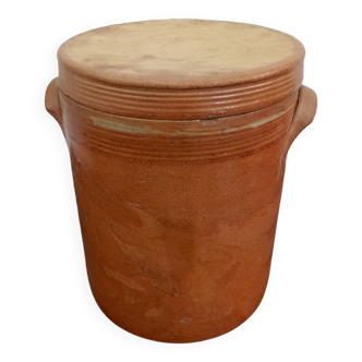 Sandstone pot