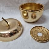 Golden apple, ice bucket