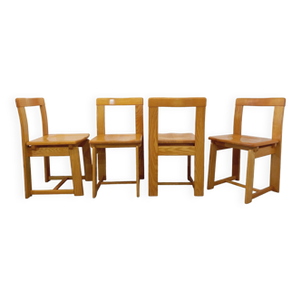 Suite of 4 vintage Italian brutalist sleigh chairs from the 70s in elm