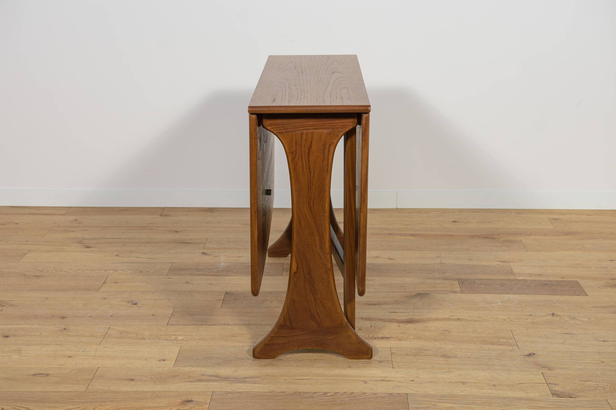 Mid-Century Teak Extendable Dining Table from G-Plan, 1960s