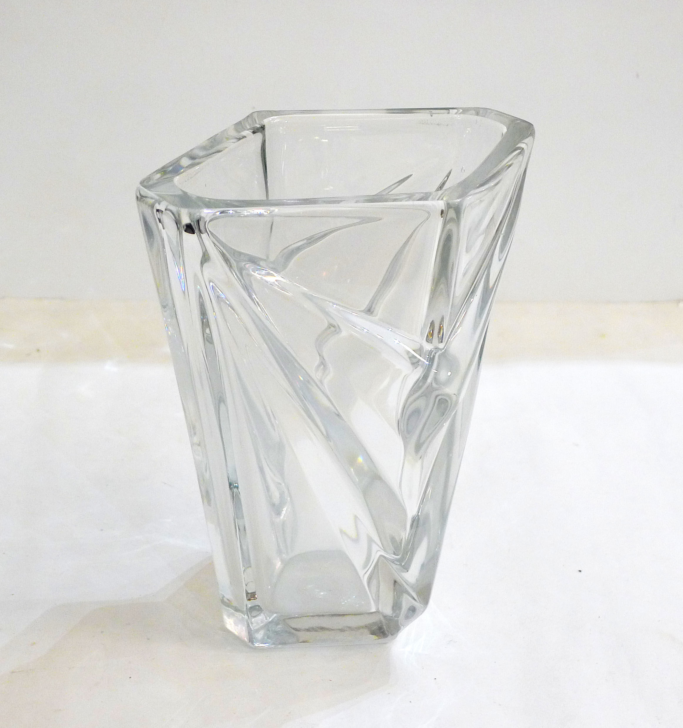 Crystal vase, triangle relief
