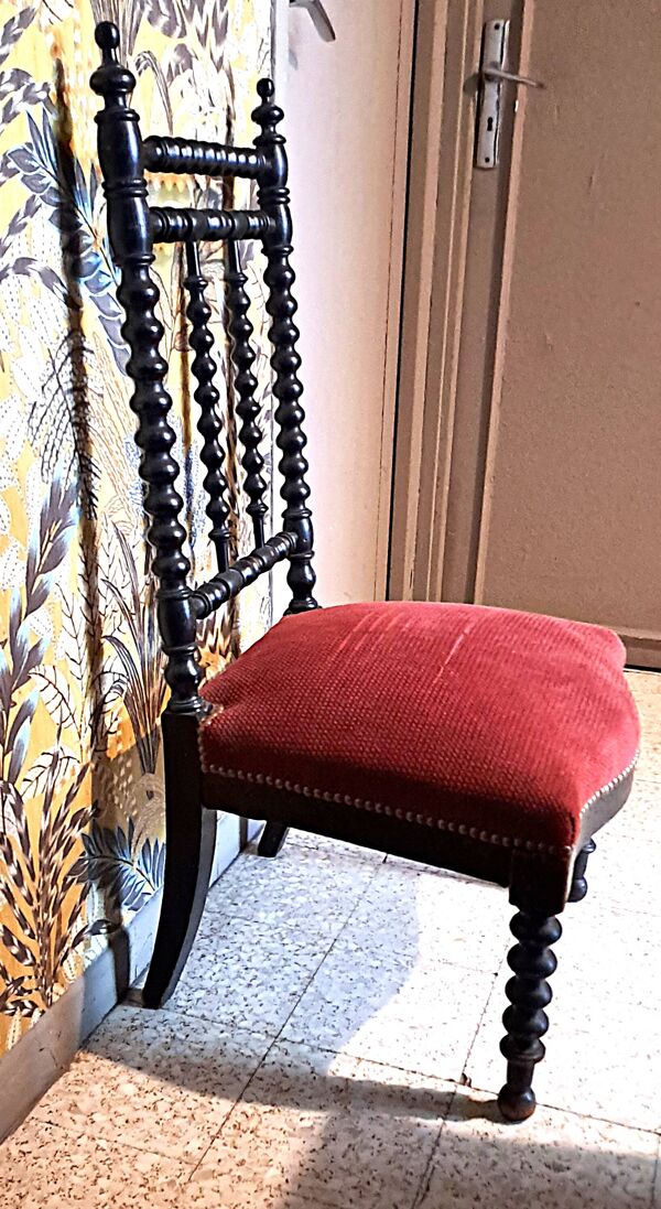 Chaise Prie Dieu Napoléon III bois noir velours rouge 1900