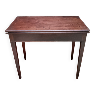 Game table, solid wood and mahogany veneer, nineteenth century