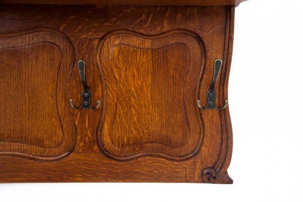 Armoire en chêne, Europe occidentale, début du XXe siècle.