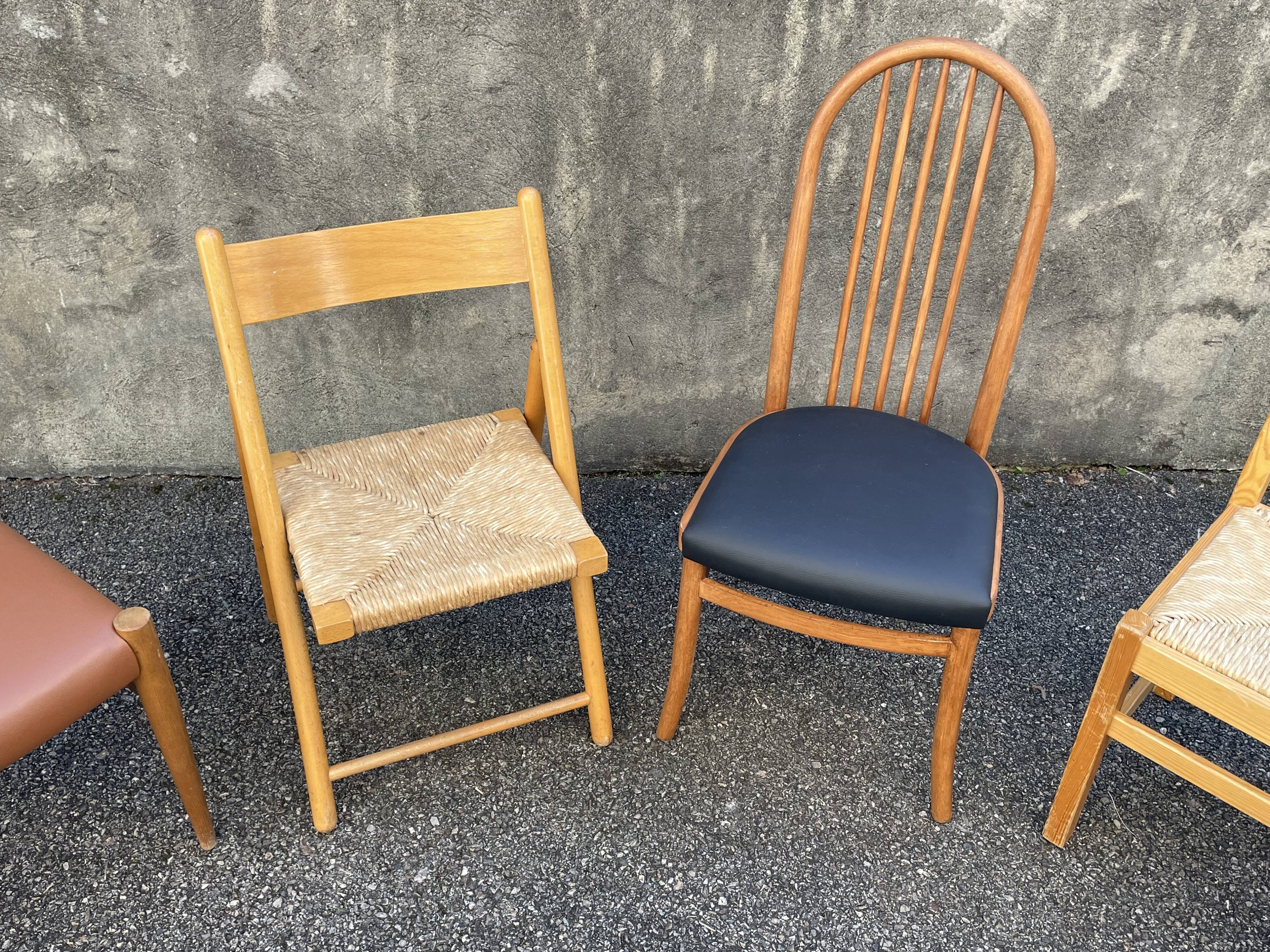 Série de 6 chaises vintage dépareillées