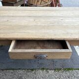 Farm table