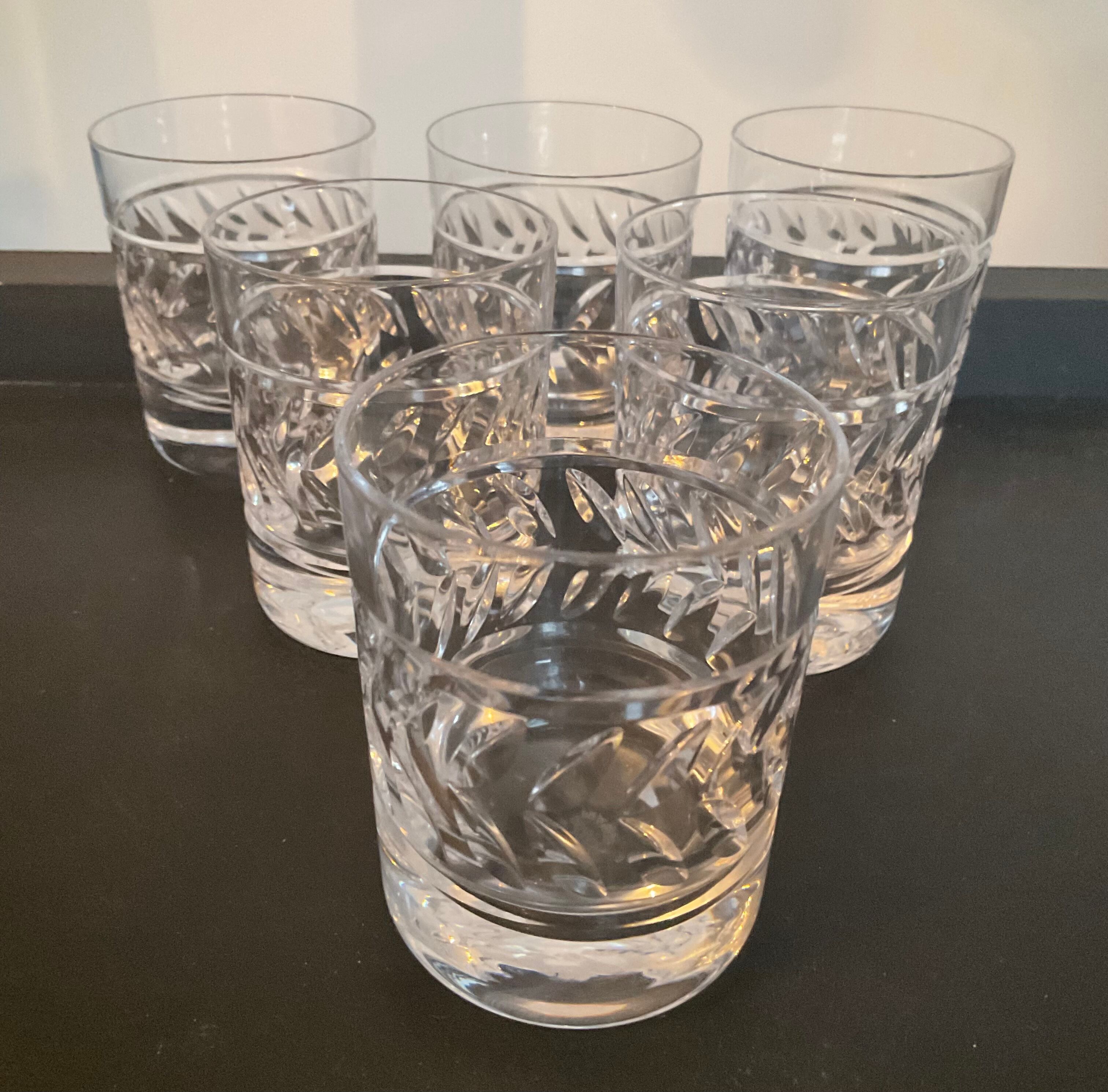 Série de 6 verres en cristal de Sèvres des années 70