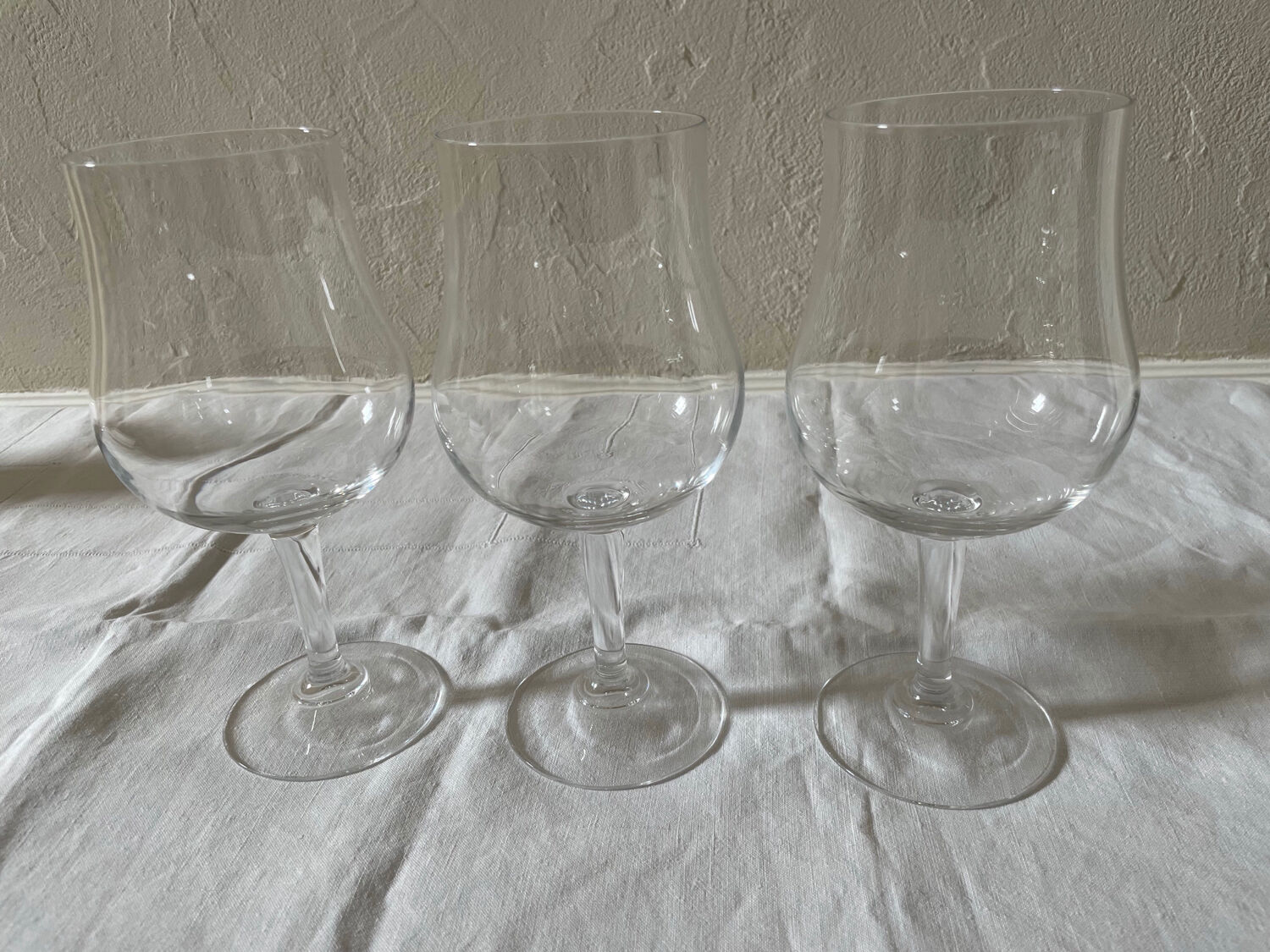 3 wine glasses