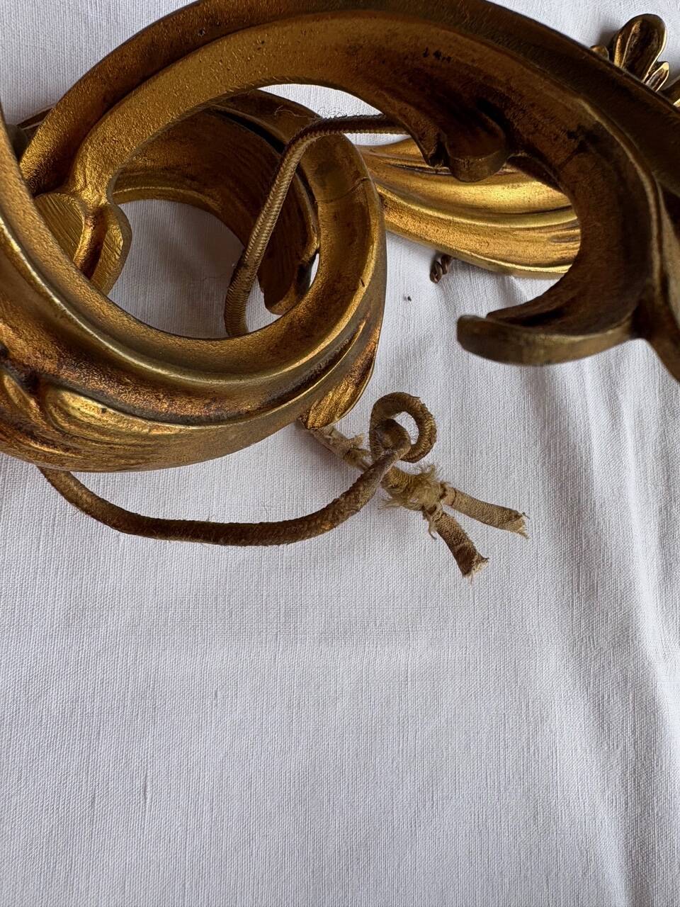 Pair of gilt bronze wall sconces, Louis XV rocaille style