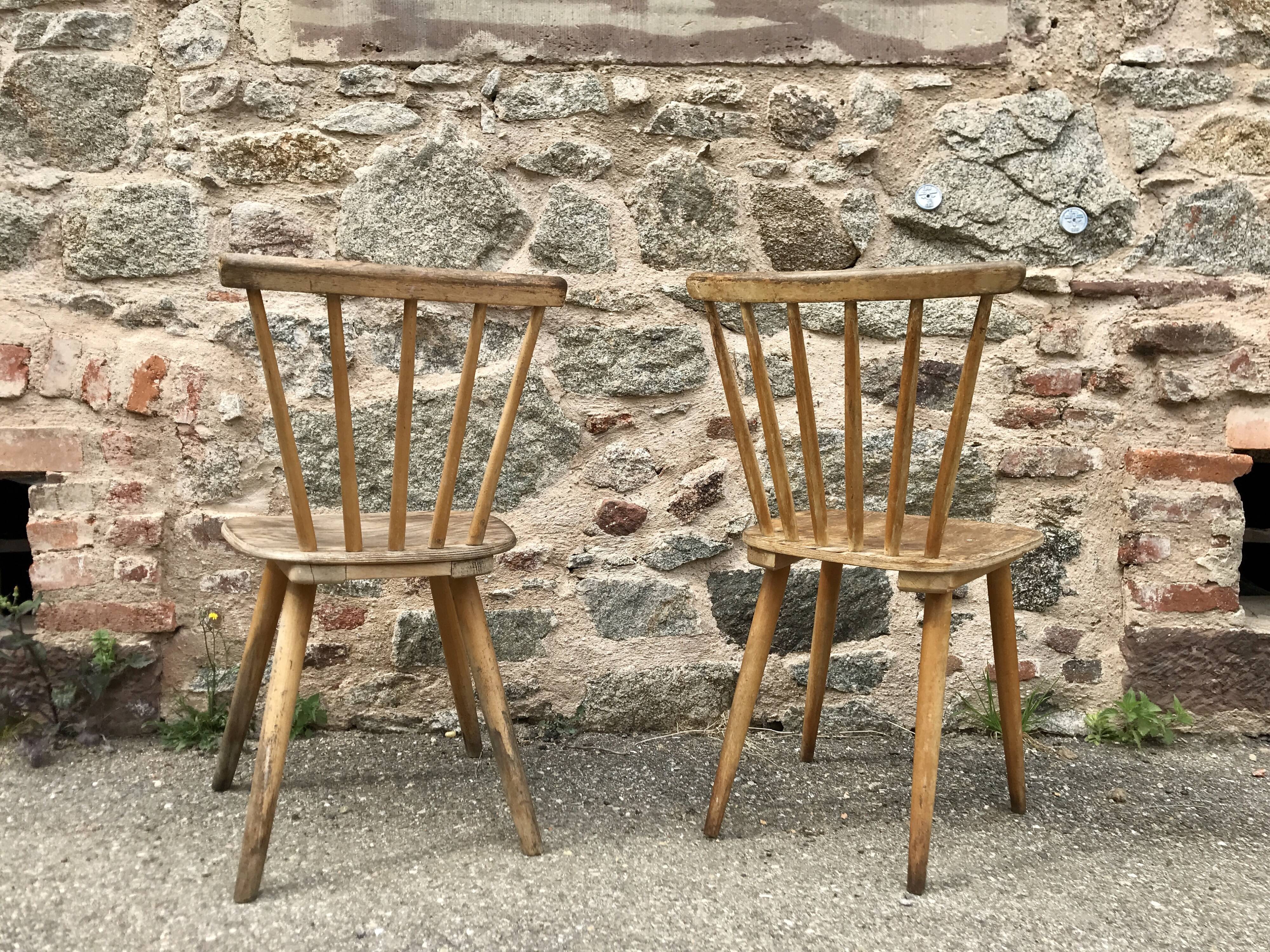 Pair of bistro chairs/Scandinavian beech bohemian - compass feet - vintage 1950 bentwood