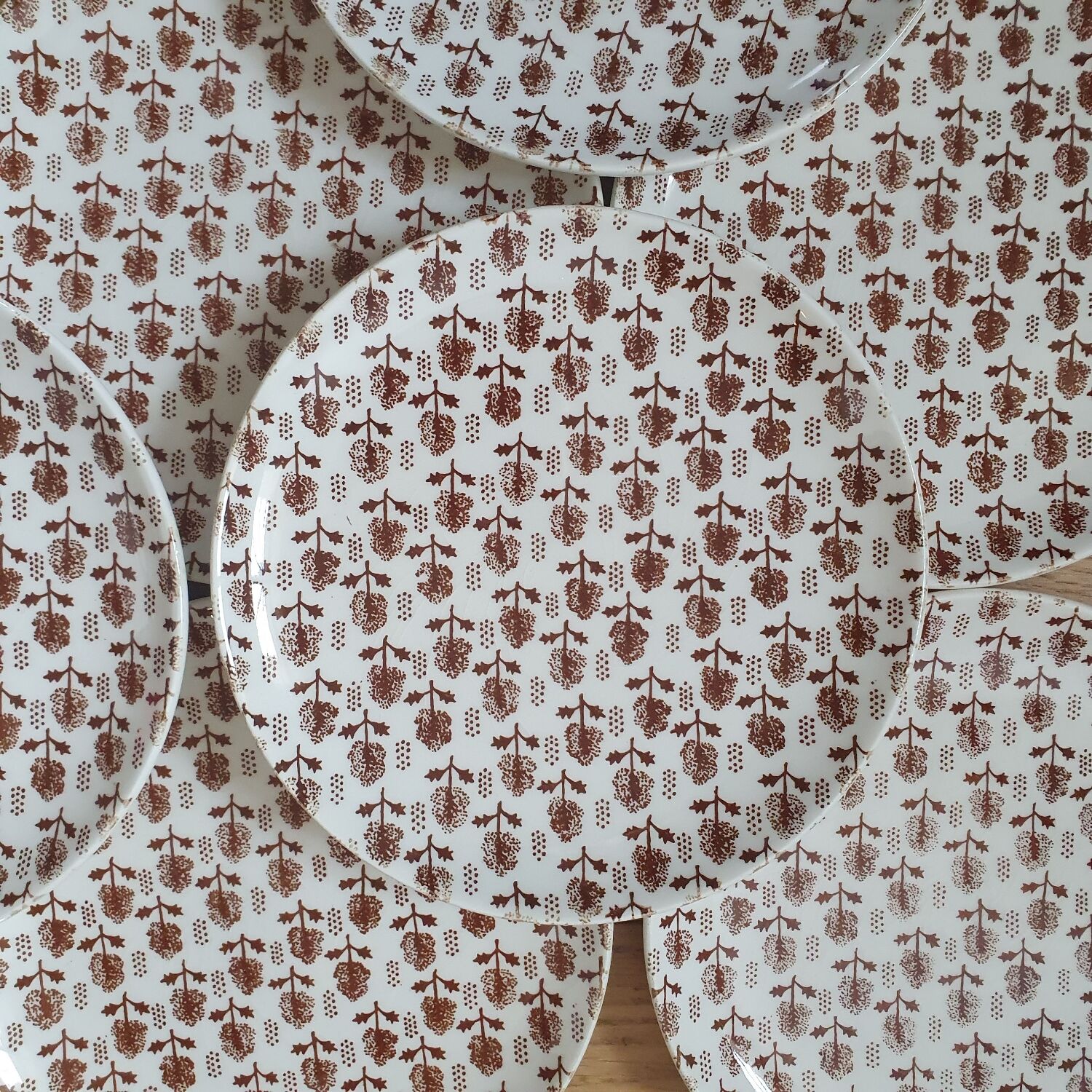 12 dessert plates Gien Arbre Brun