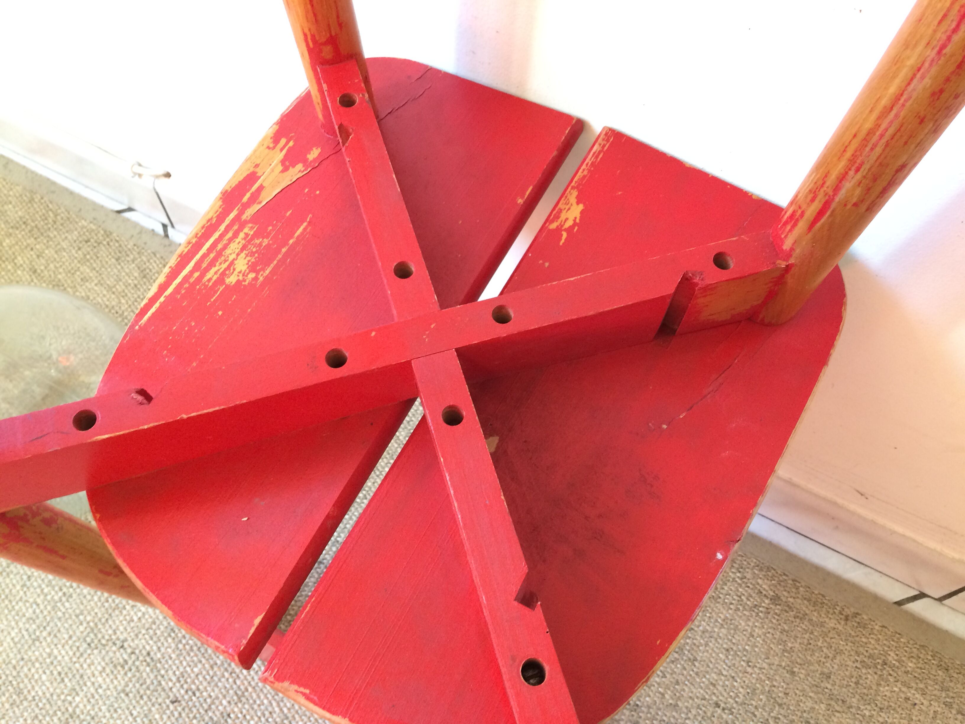 Grain of coffee design chair Pierre Gautier Delaye 60s