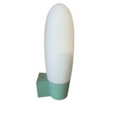 Opaline and Bakelite wall light from the 1950s.