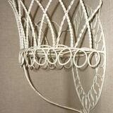 Planter with wire plants