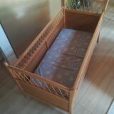 Lit enfant bois rotin vintage