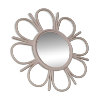 Mirror of the 70s