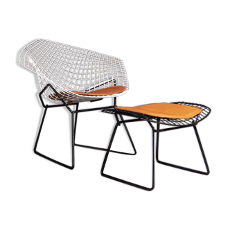Diamond armchair with ottoman by Harry Bertoia for Knoll International