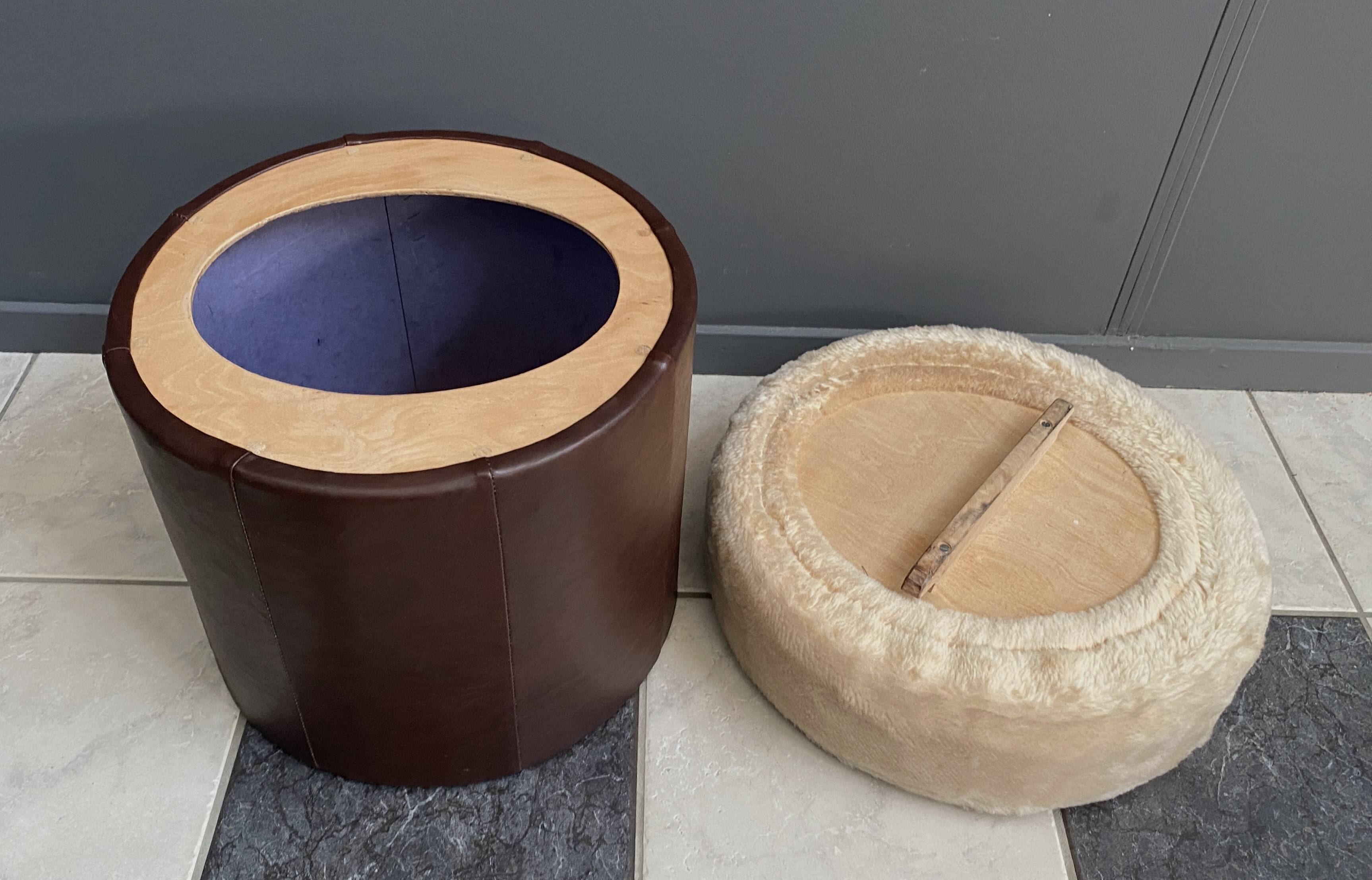 brown leatherette Pouf 1970s by VEB model 26W Raphael