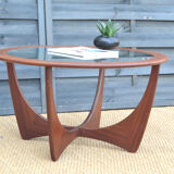 Table basse par Victor Wilkins éditée par Gplan