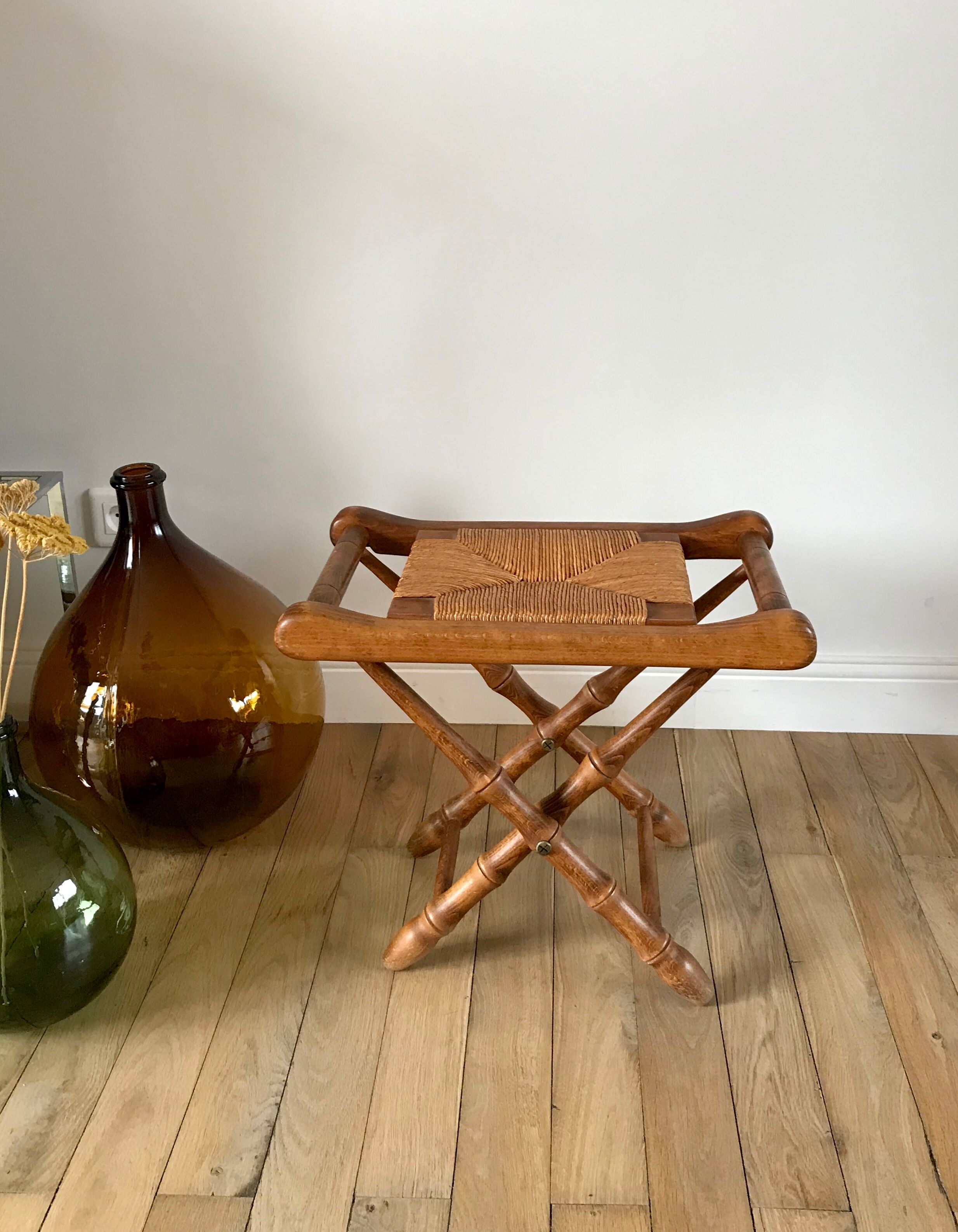 Folding stool in beech wood and mulching years 40-50