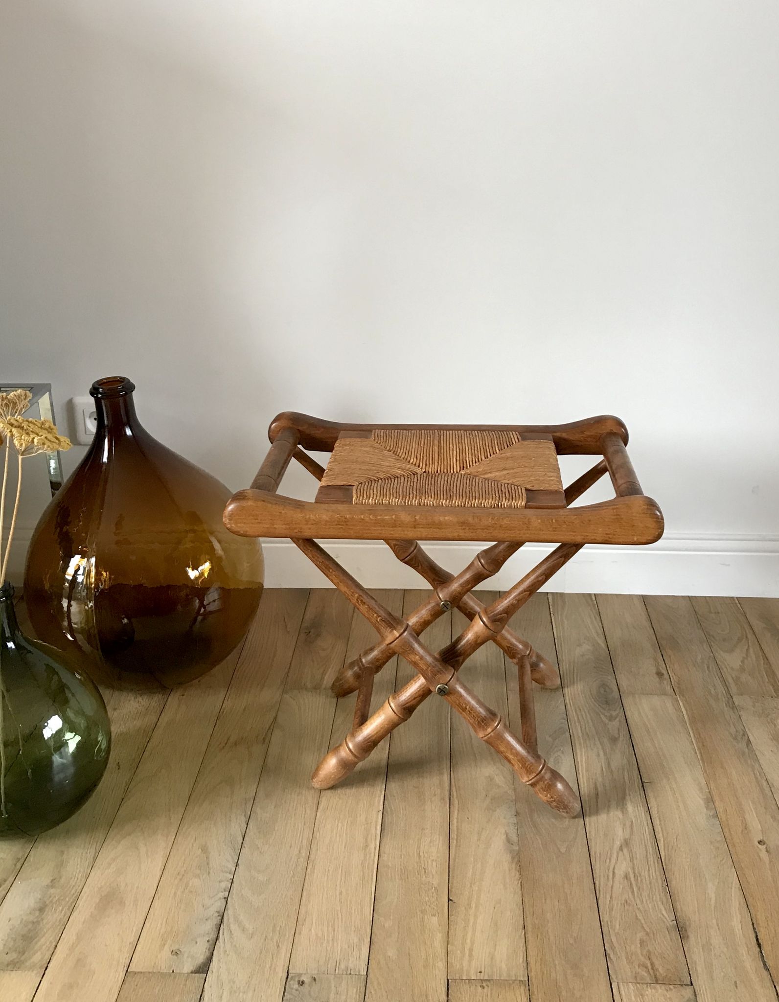 Folding stool in beech wood and mulching years 40-50