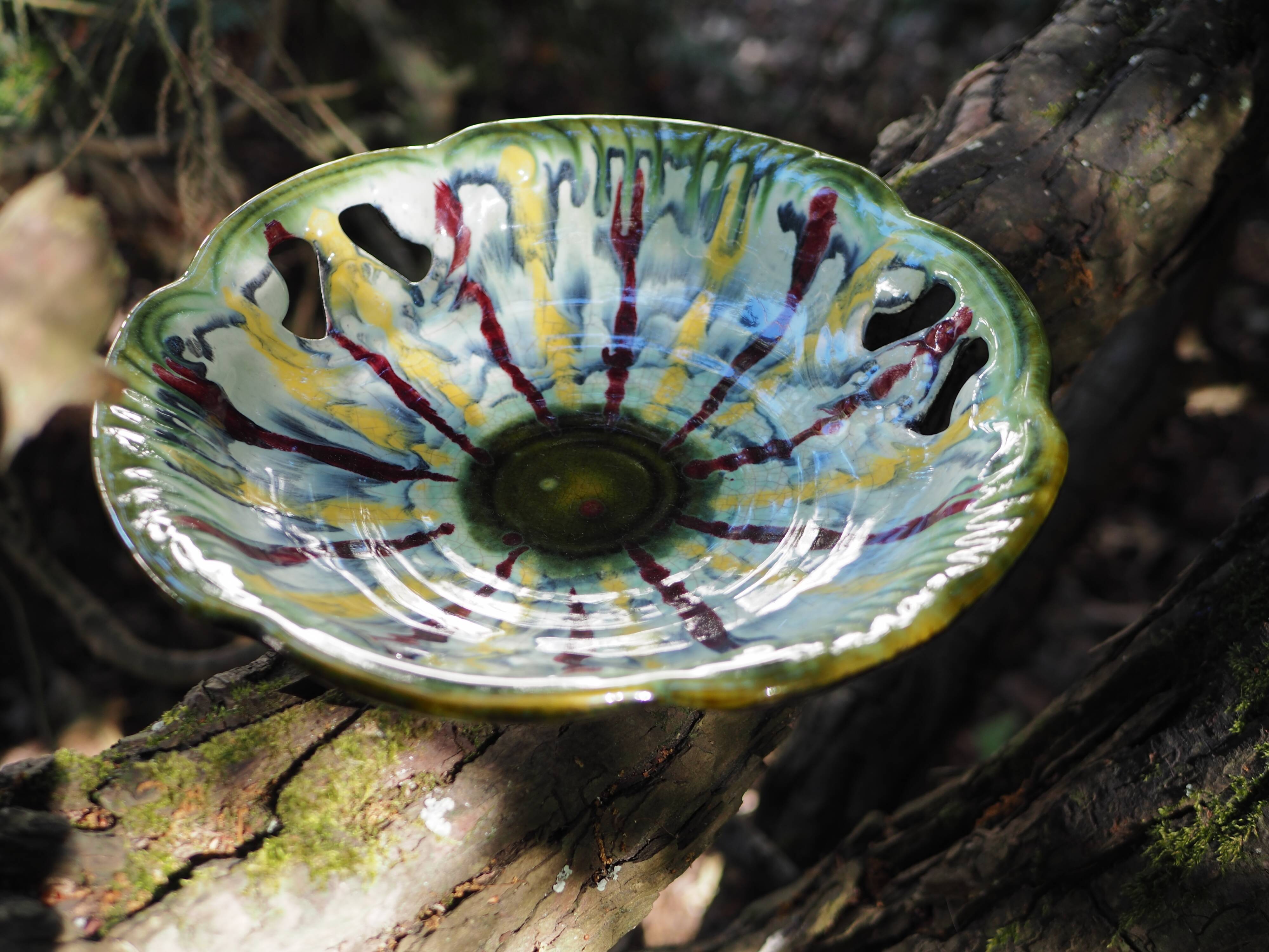 Coupe à fruit ajourée à coulures jaunes et rouges - Fat lava, West Germany - années 70