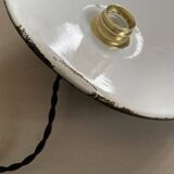 Suspension in old enameled sheet metal (x2)