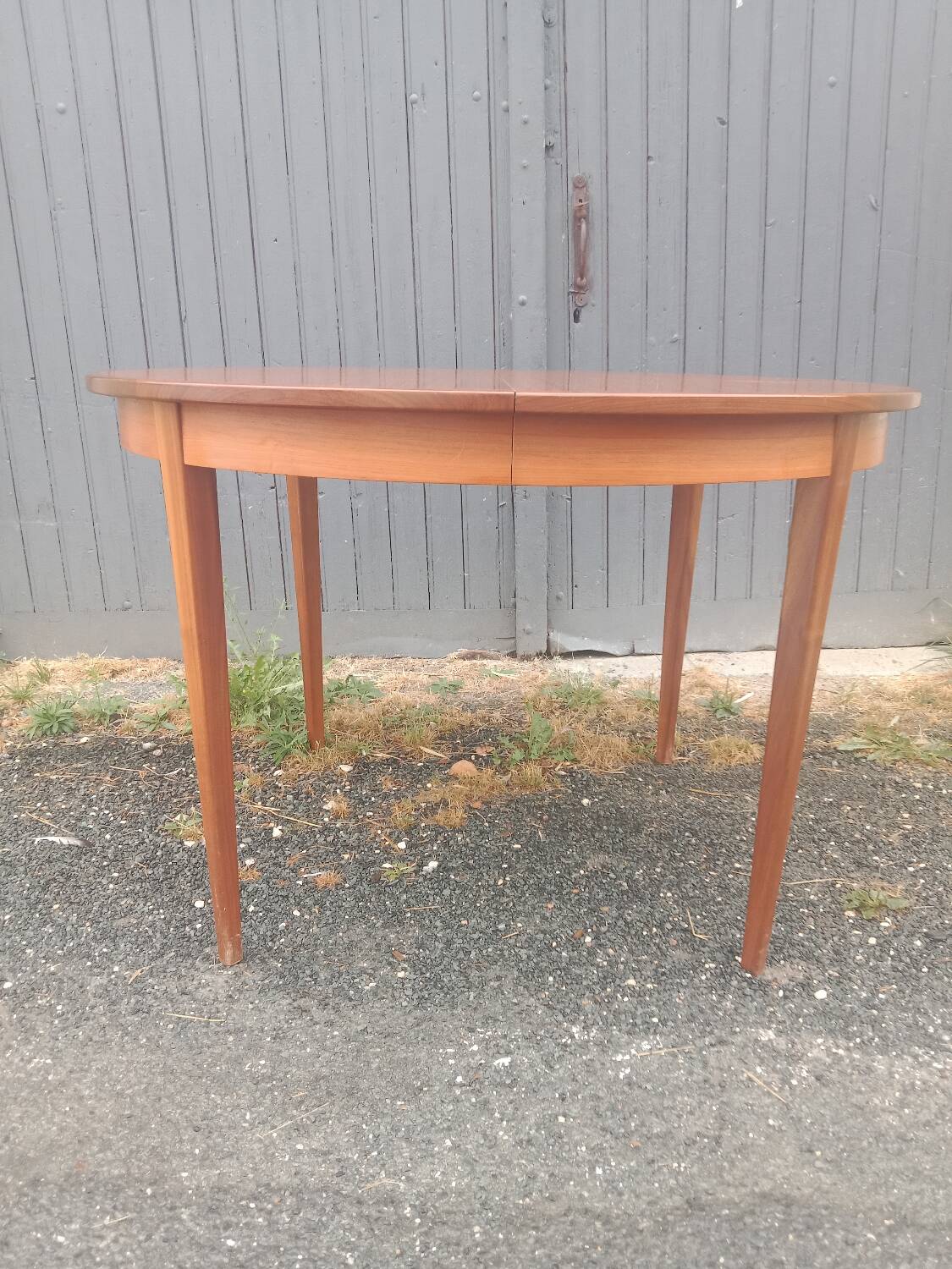 Table ronde scandinave à rallonges