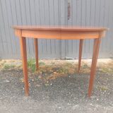Table ronde scandinave à rallonges
