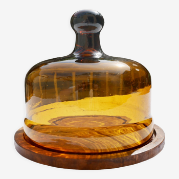 Glass cheese bell with wooden top