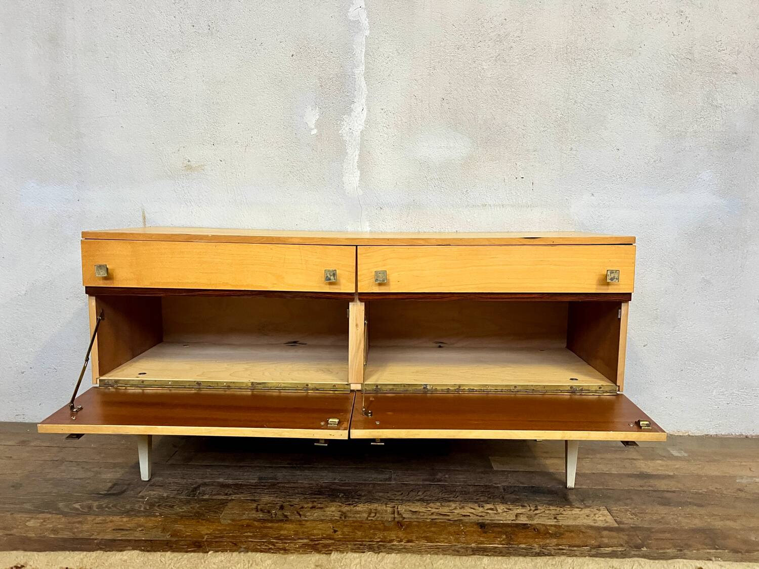 Buffet vintage