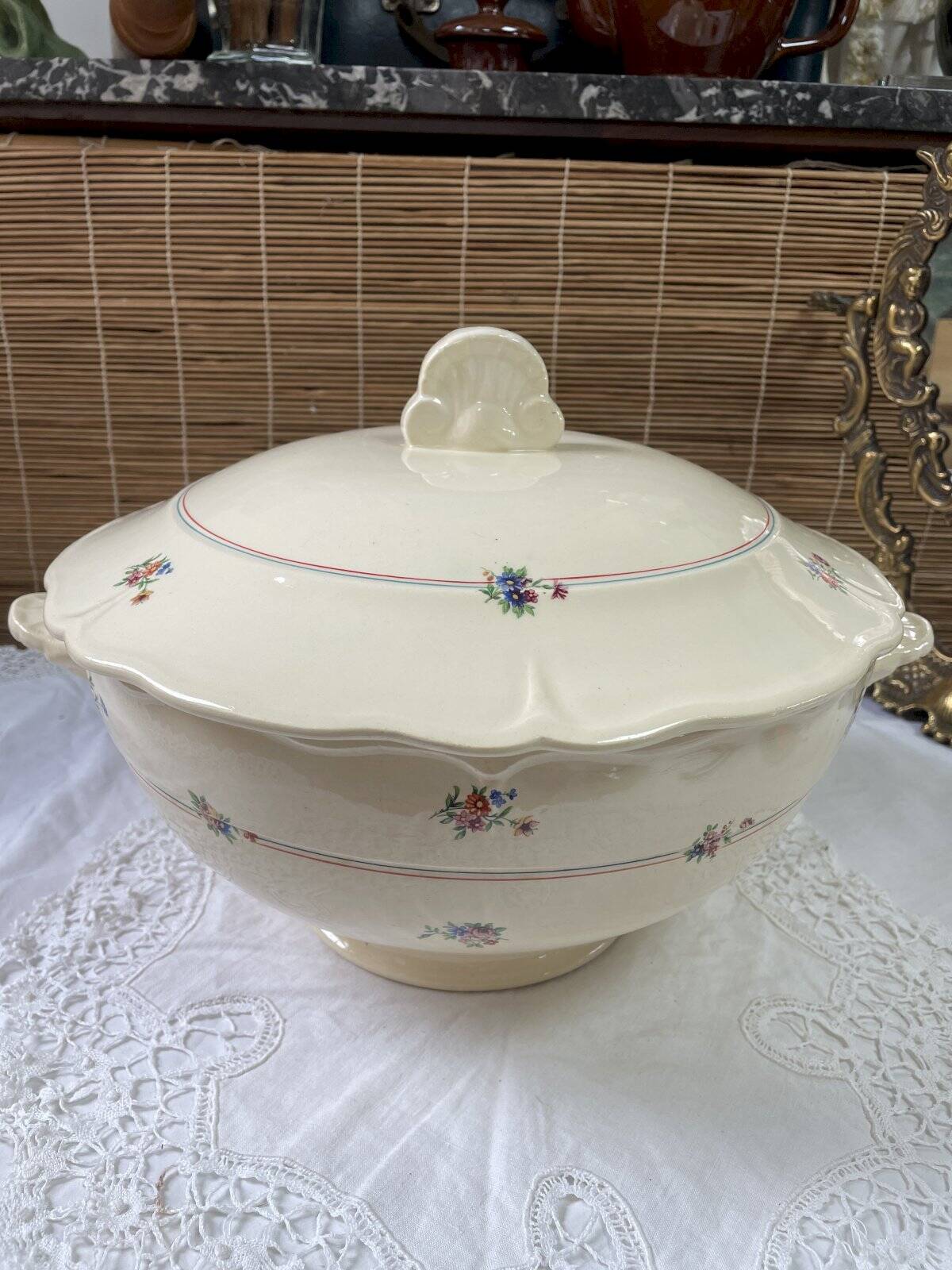 Soup tureen Moulin des Loups Beauce