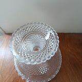 Coupe ancienne à gâteau en cristal sur piédouche moulée