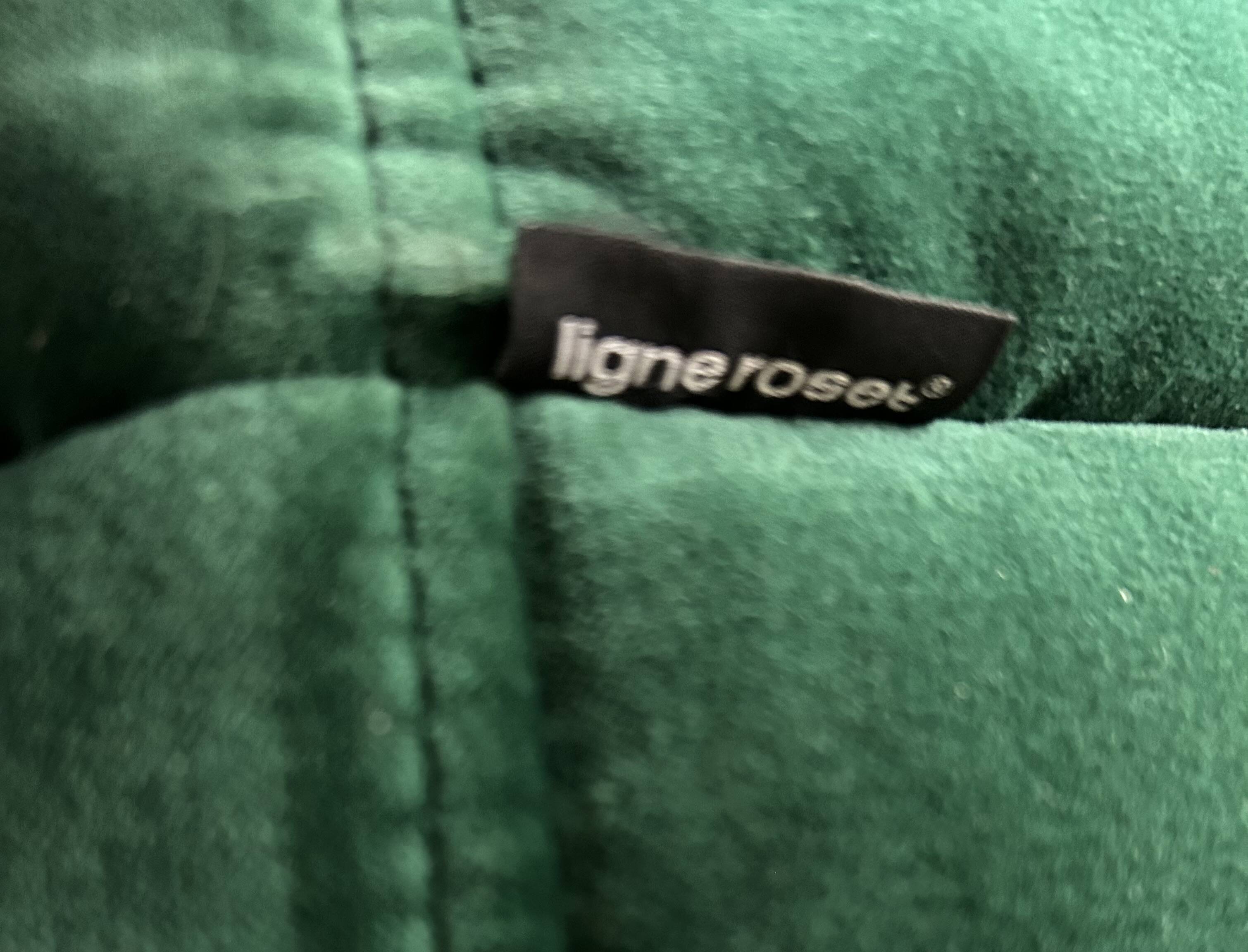 Togo 3-seater sofa in emerald green velvet